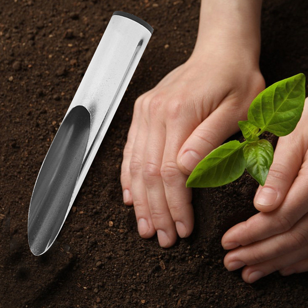 مجرفة تربة للحدائق من الفولاذ  - مراجعة Soil Scoop Tool وسعره